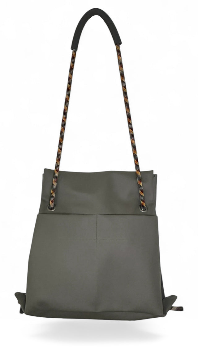 Sustainable commuter 2in1 bag by Ditto in subtle reclaimed oilve-grey faux leather & recycled climbing ropes handles